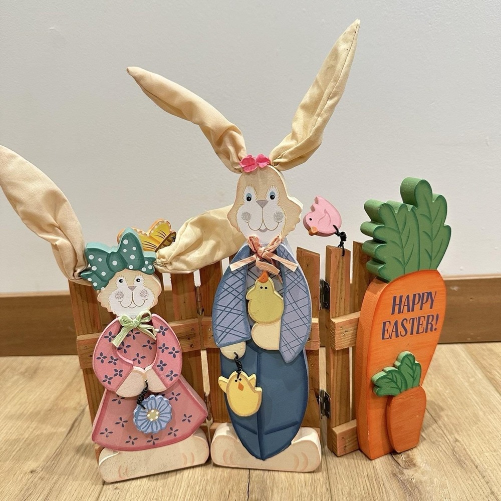 VTG Easter Hinged Folding Fence Bunny Decor Garden Rabbit 11x11 Cottagecore
